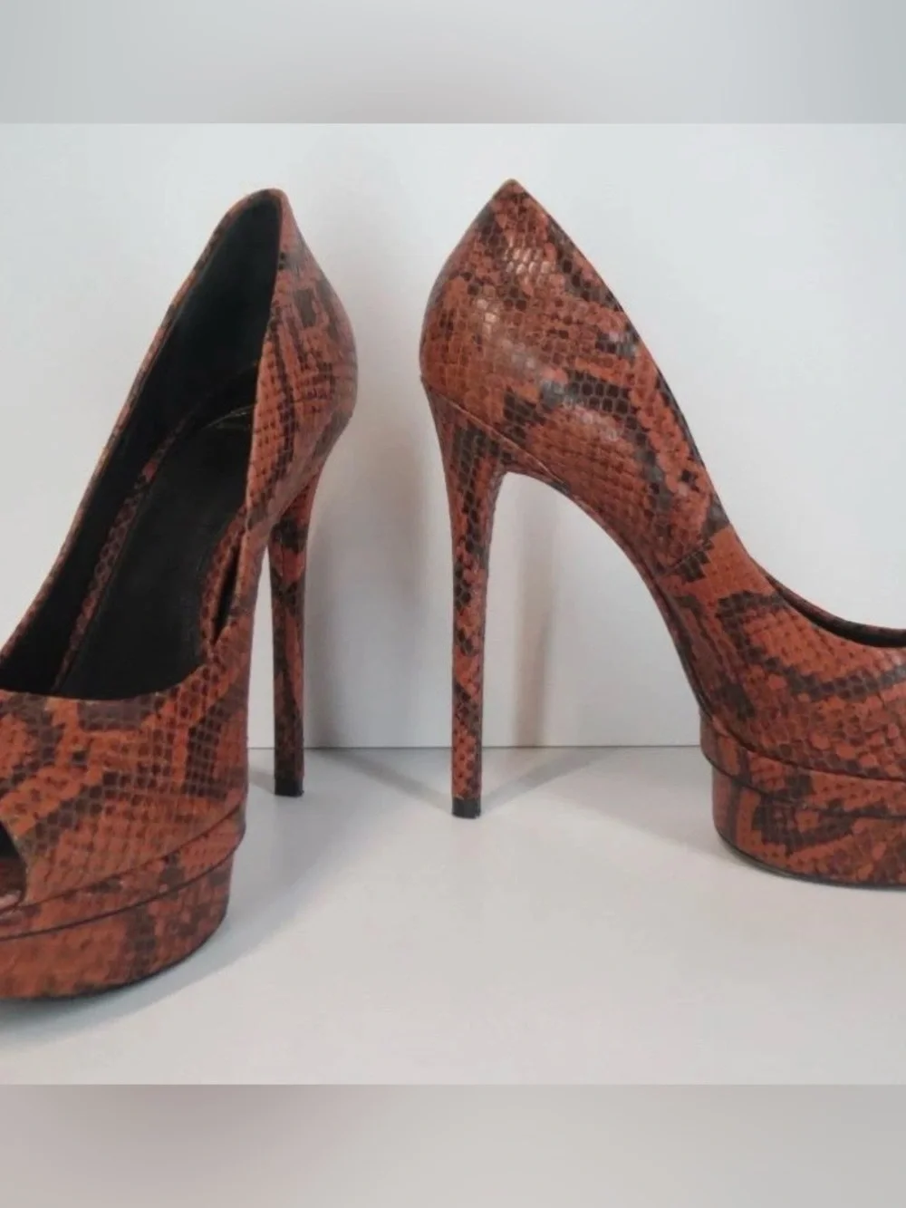 Brian Atwood Snakeskin Platform Stelitto Hells Size 9.5 Y2K Retro Glam